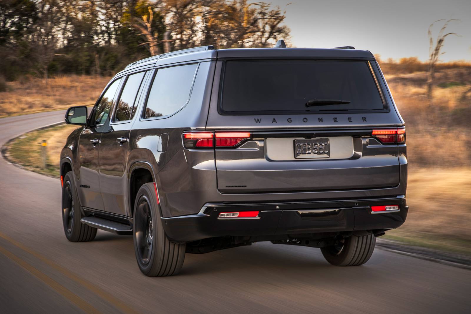 2025 Jeep Wagoneer exterior FQ