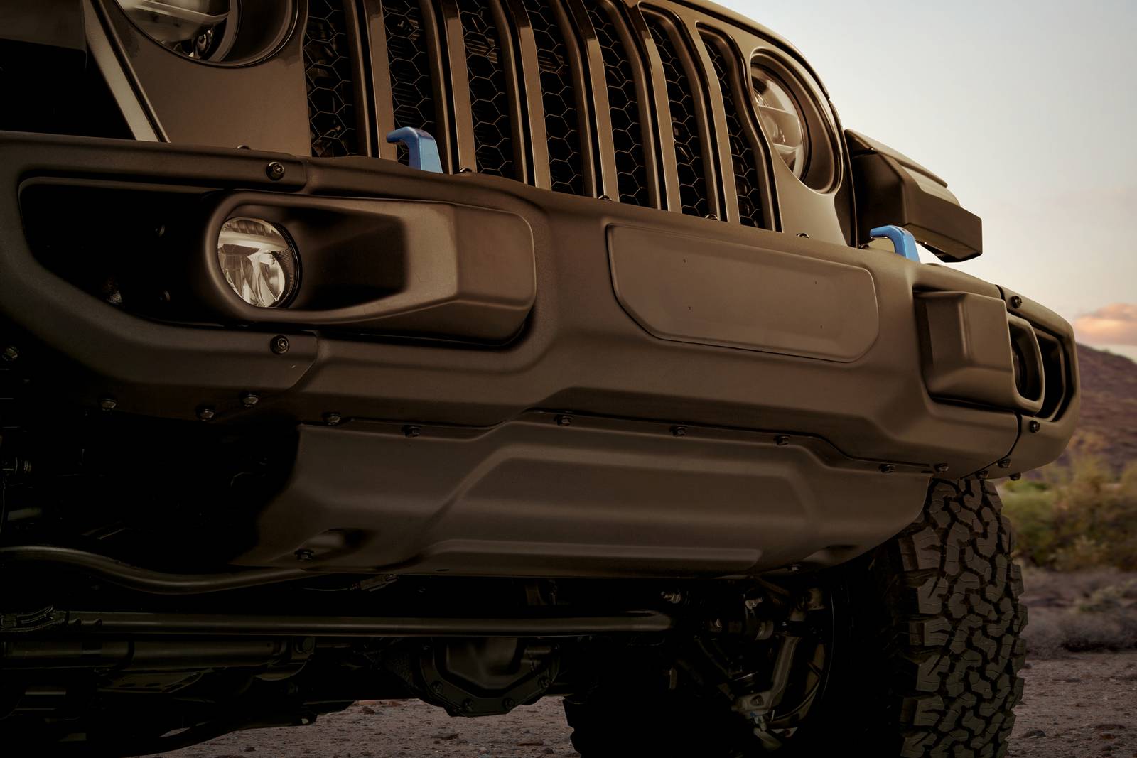 2022 Jeep Wrangler front safety EDETAIL