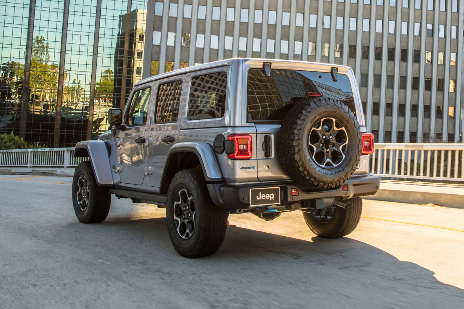 2023 Jeep Wrangler exterior F