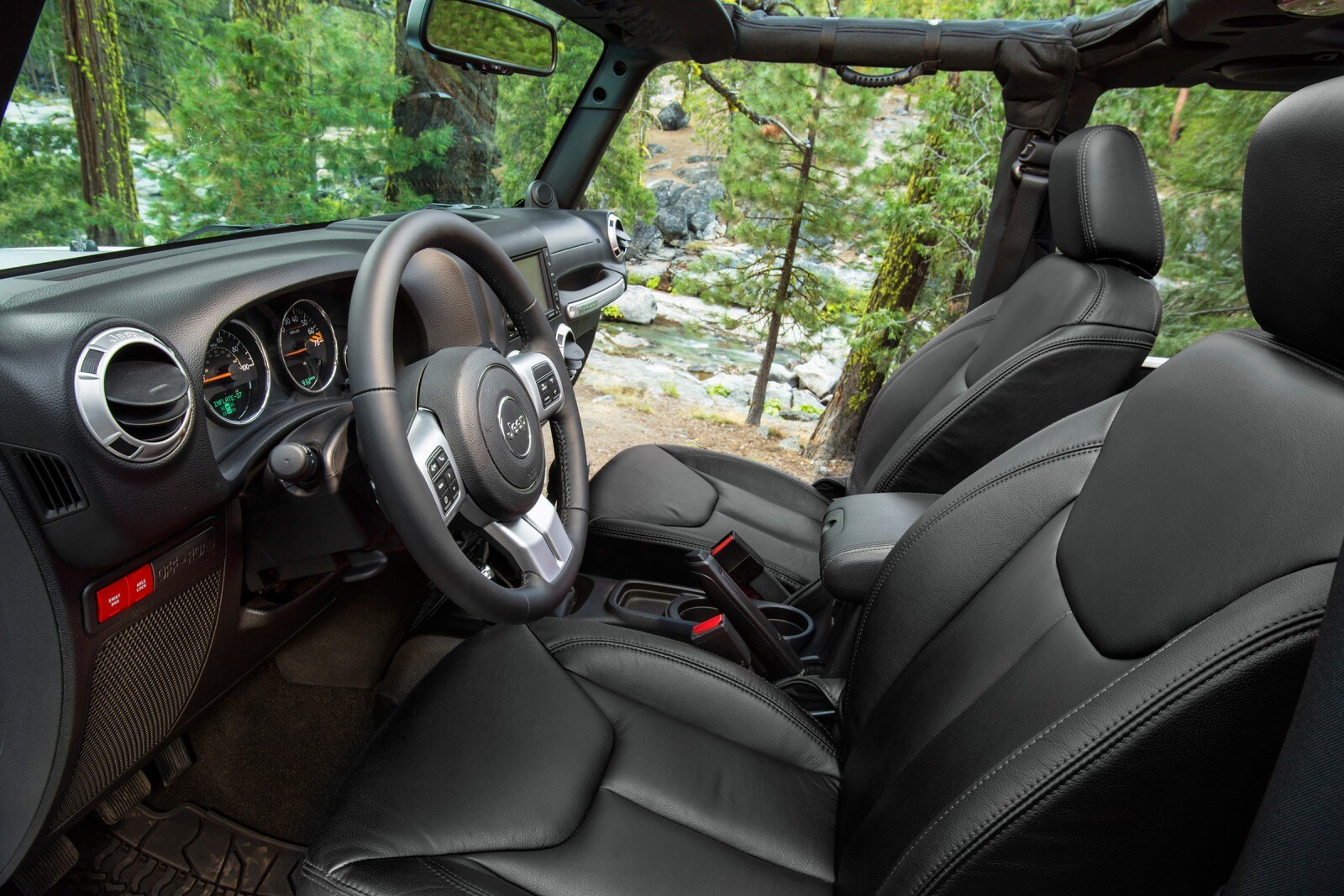 2018 Jeep Wrangler interior I