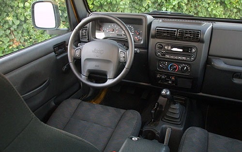 2004 Jeep Wrangler interior I