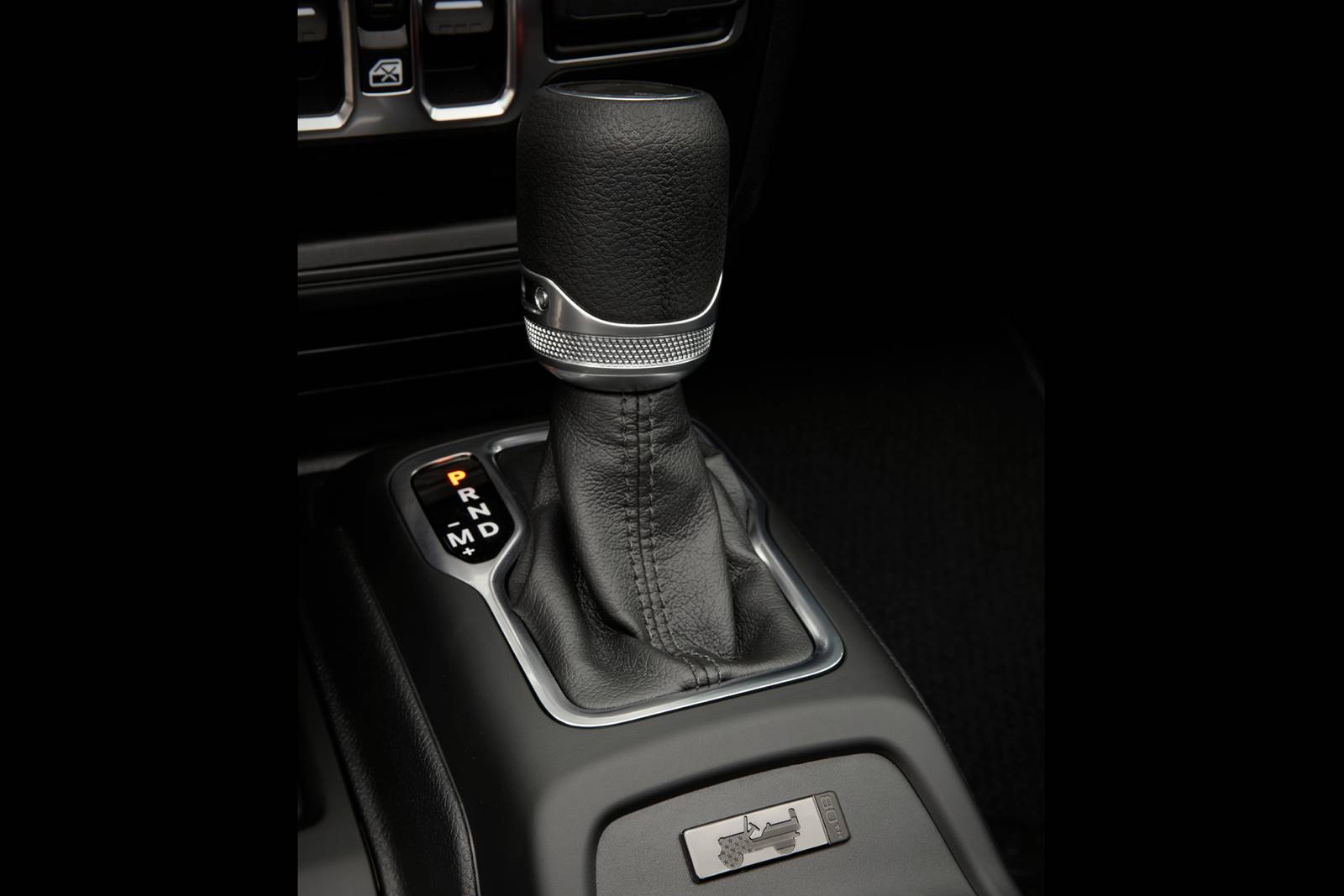 2021 Jeep Wrangler interior SHF