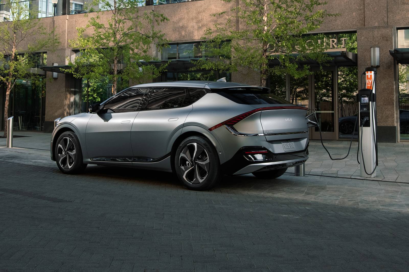 2023 Kia Ev6 exterior LIFE1
