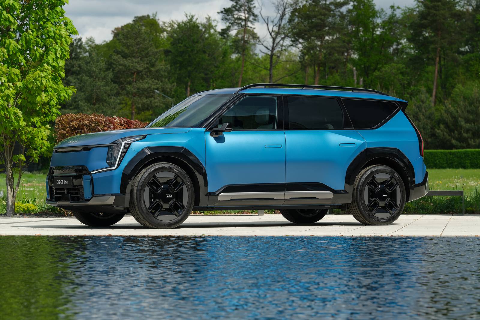 2025 Kia EV9 GT-Line 4dr SUV Exterior Shown