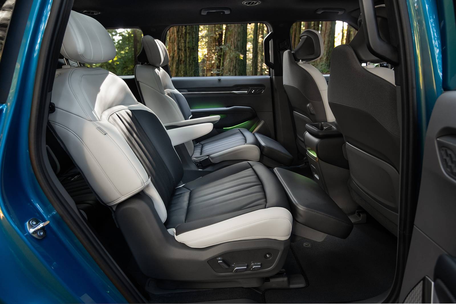 2025 Kia EV9 interior I