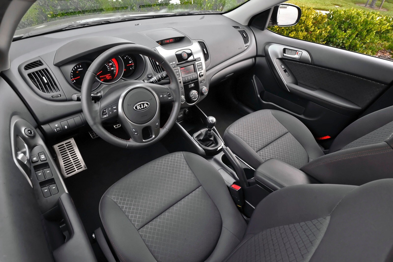 2013 Kia Forte interior I
