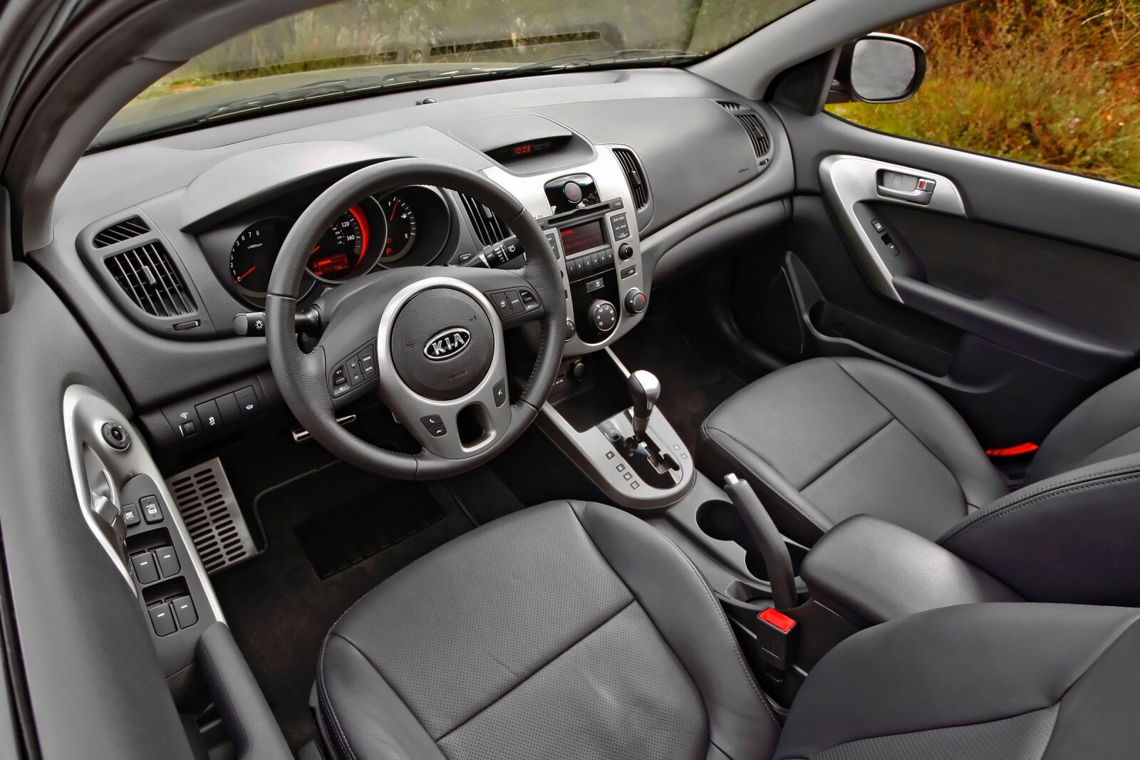 2013 Kia Forte interior I