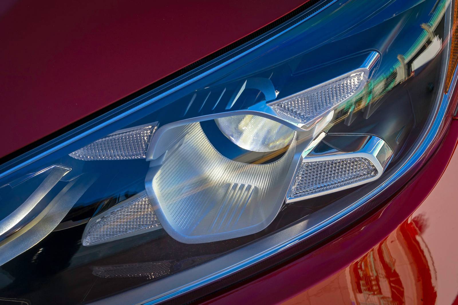 2019 Kia Forte front safety EDETAIL