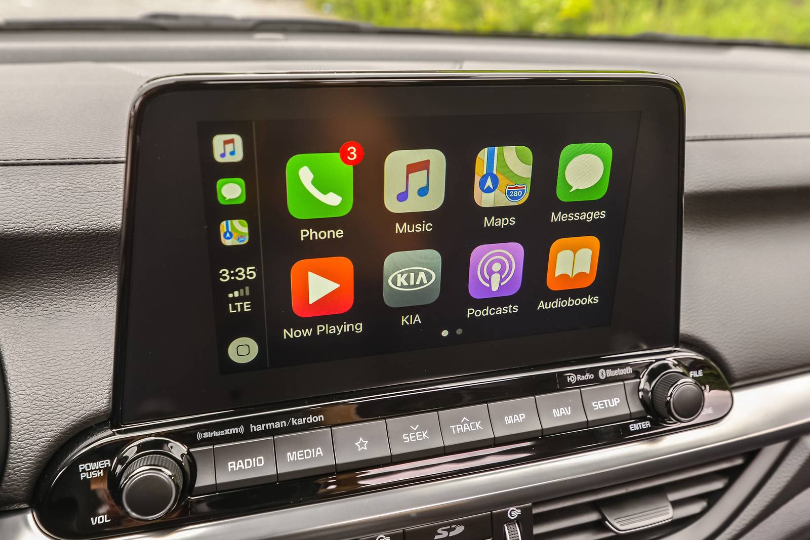 2020 Kia Forte interior CC