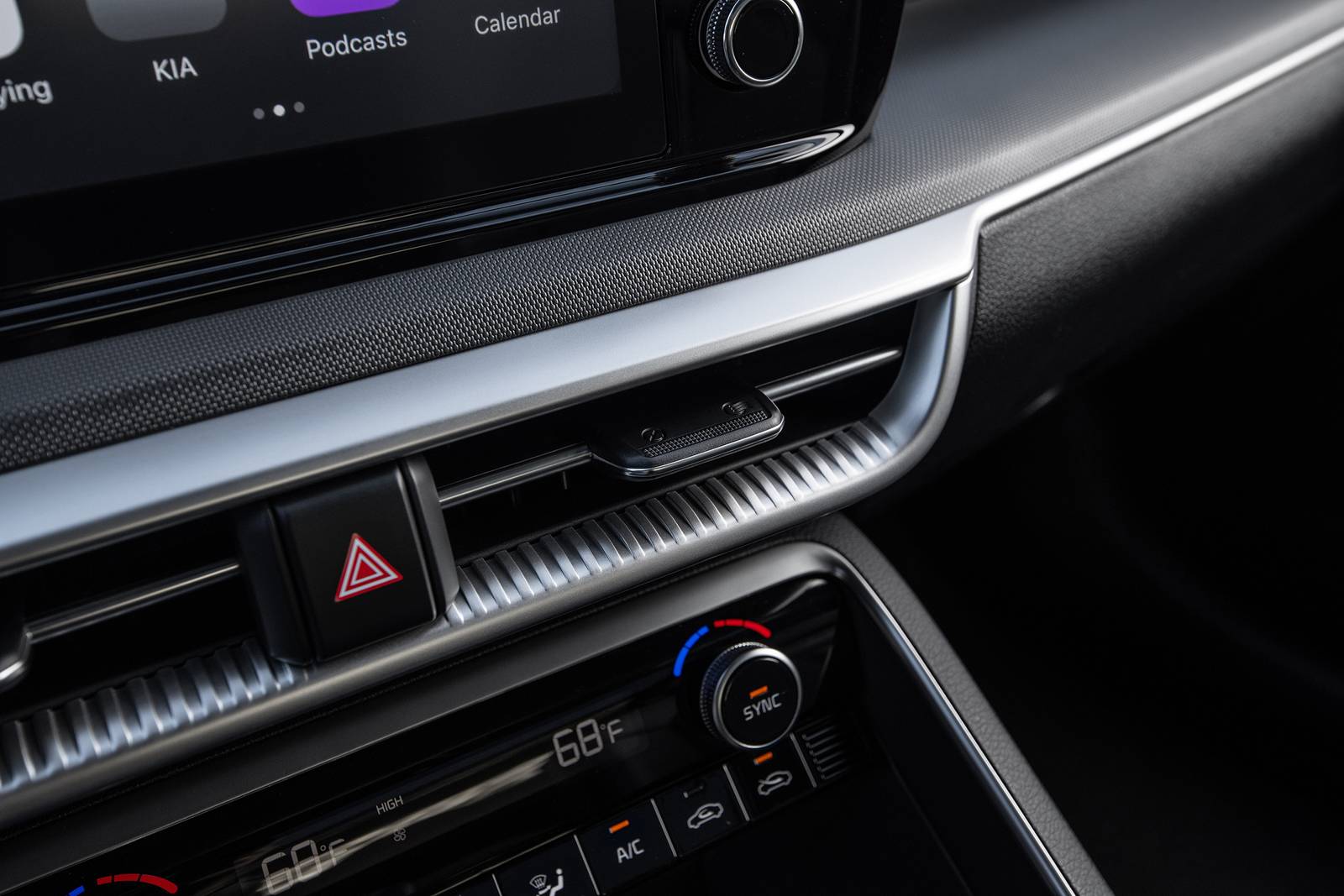 2021 Kia K5 interior DETAIL