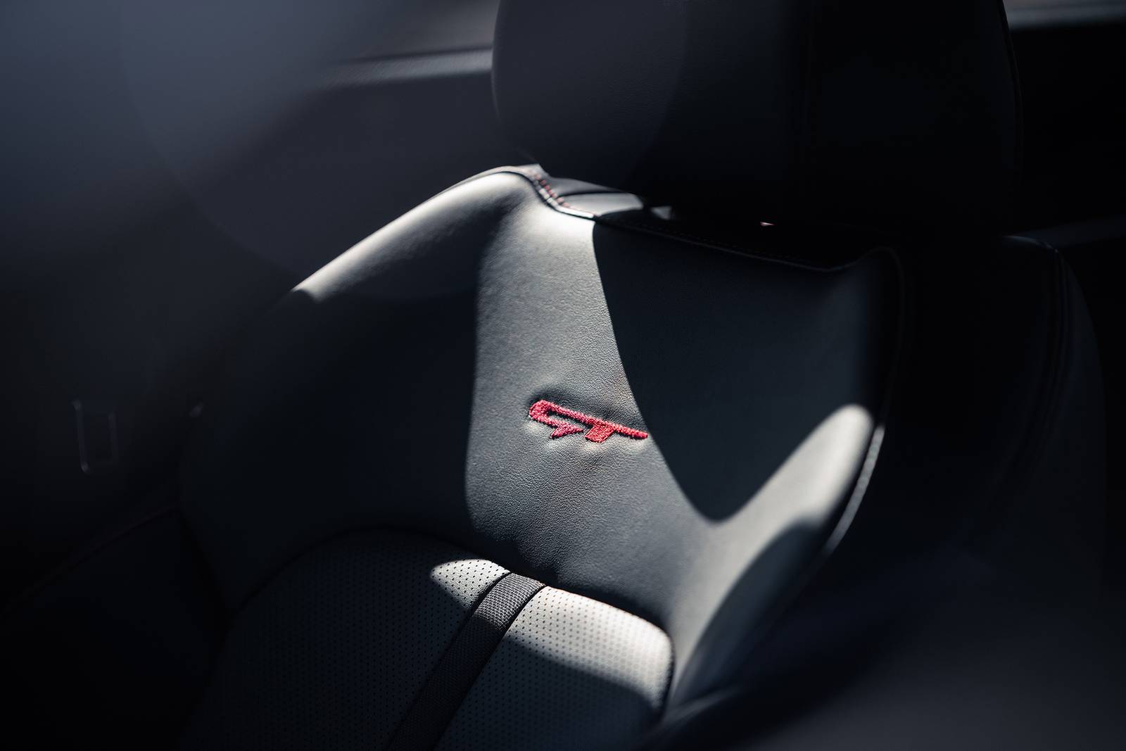2021 Kia K5 interior DETAIL