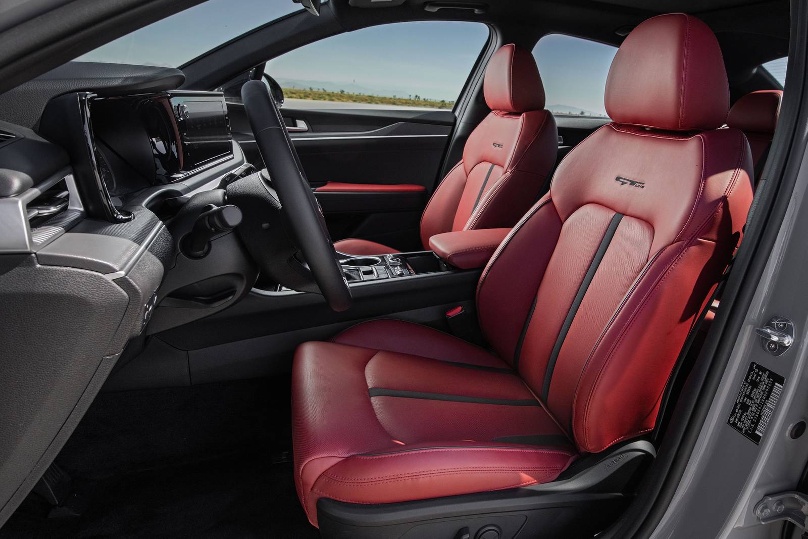 2022 Kia K5 interior I