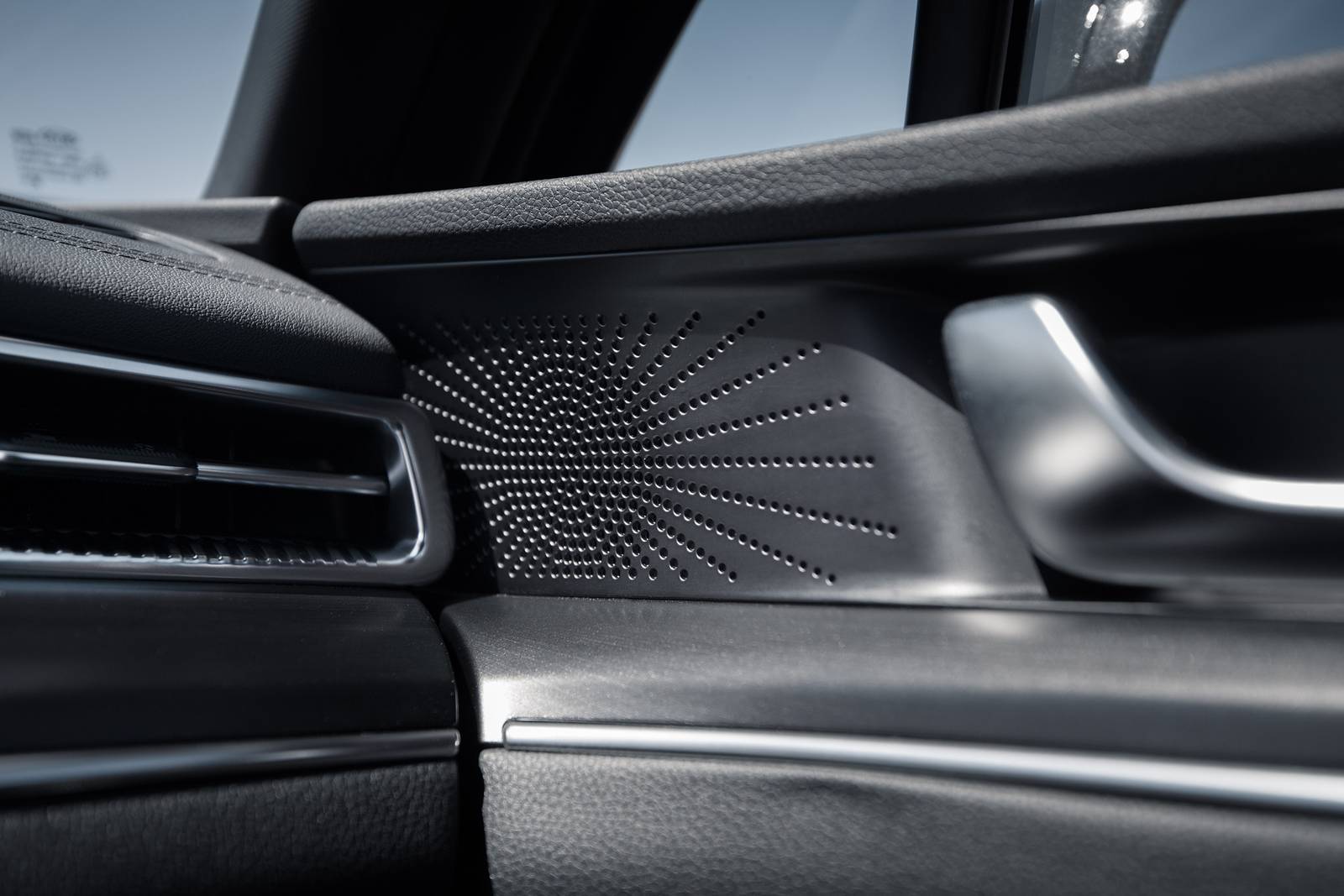 2022 Kia K5 interior DETAIL