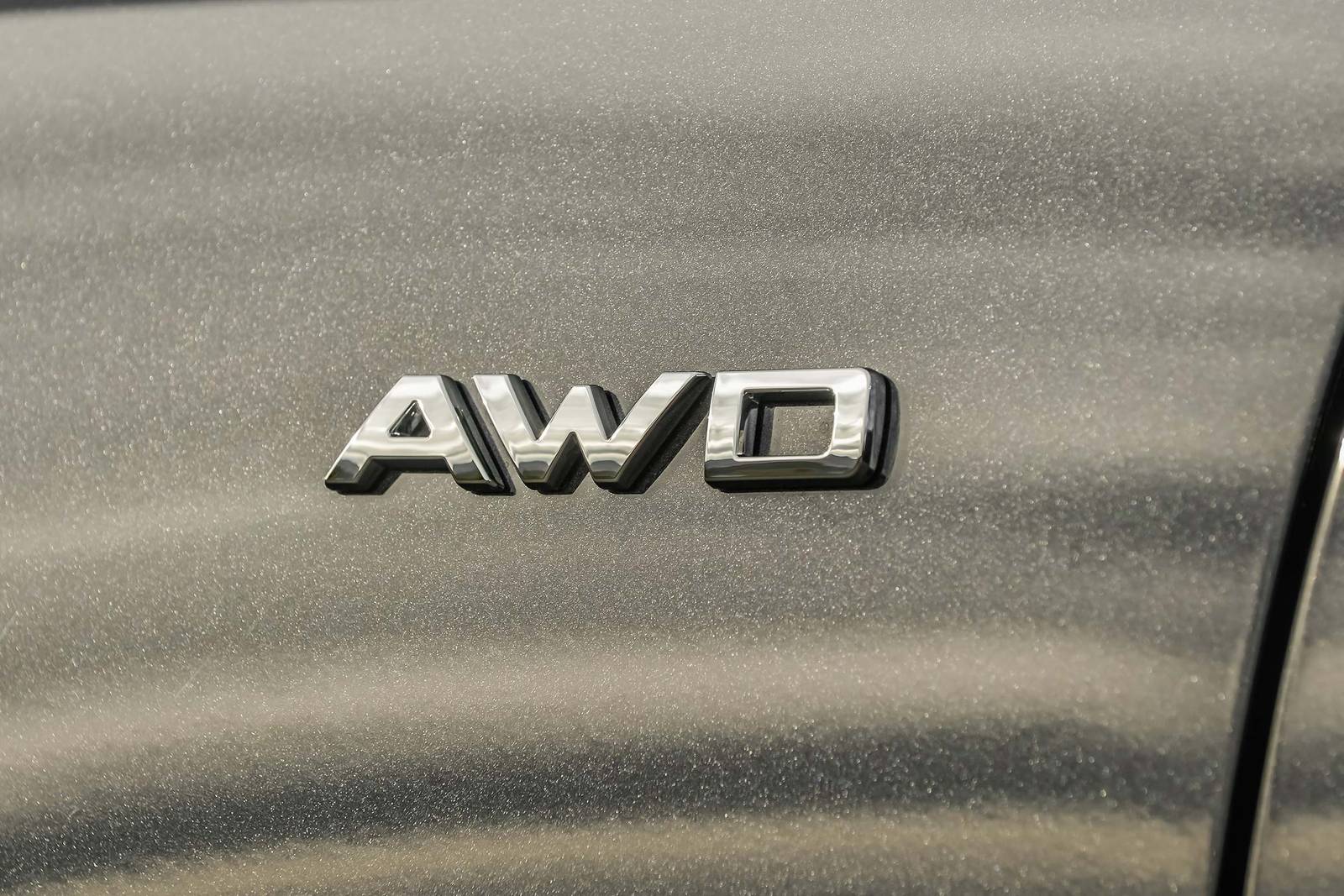 2019 Kia K900 exterior FBDG