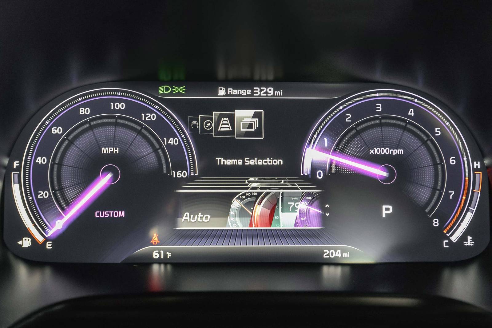 2019 Kia K900 interior G