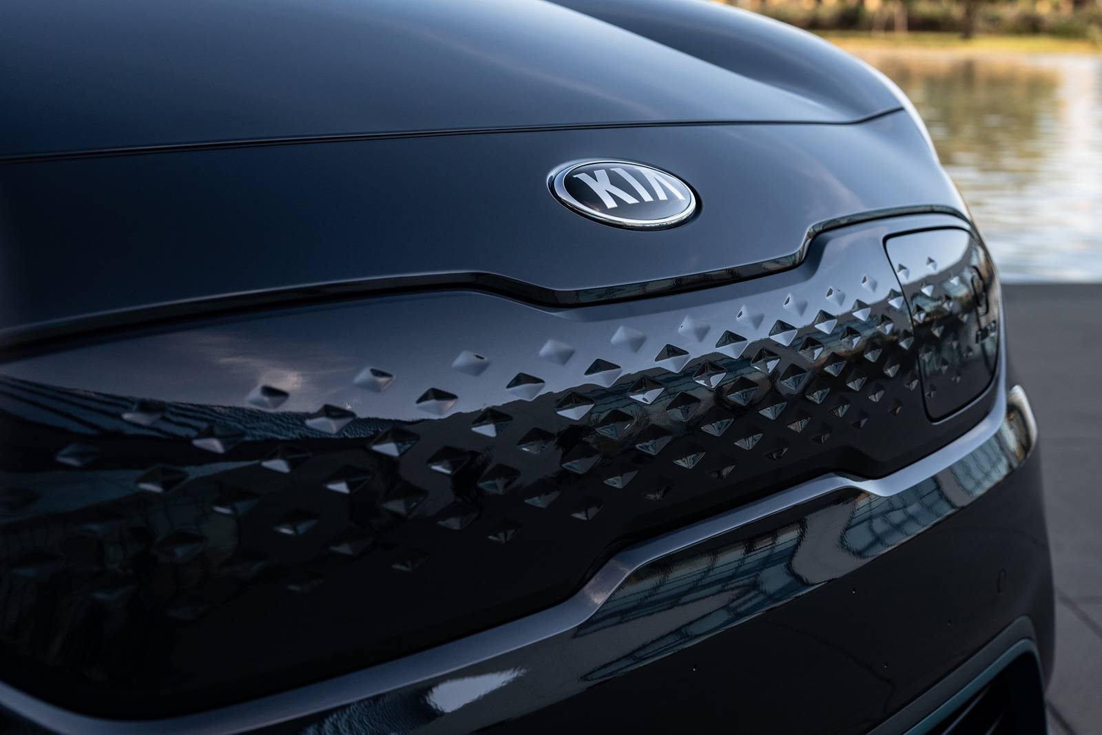 2019 Kia Niro exterior FBDG