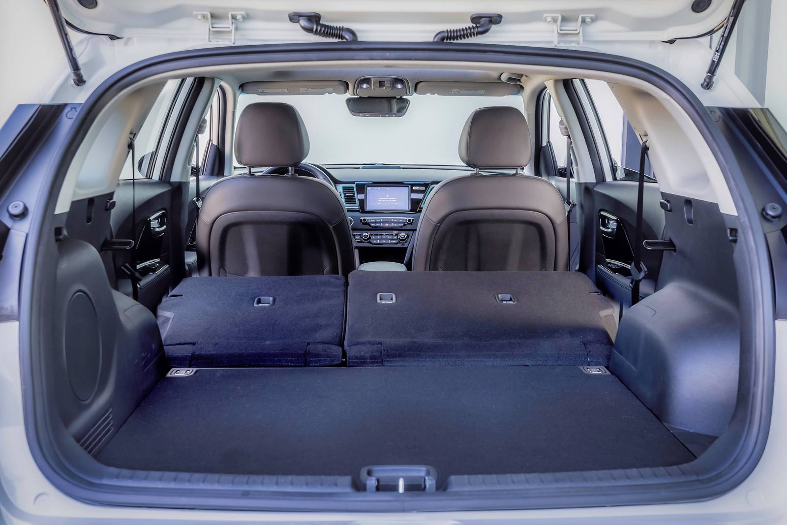 2022 Kia Niro interior RSD