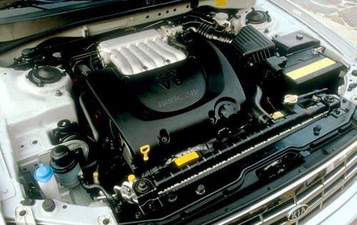 2001 Kia Optima interior I