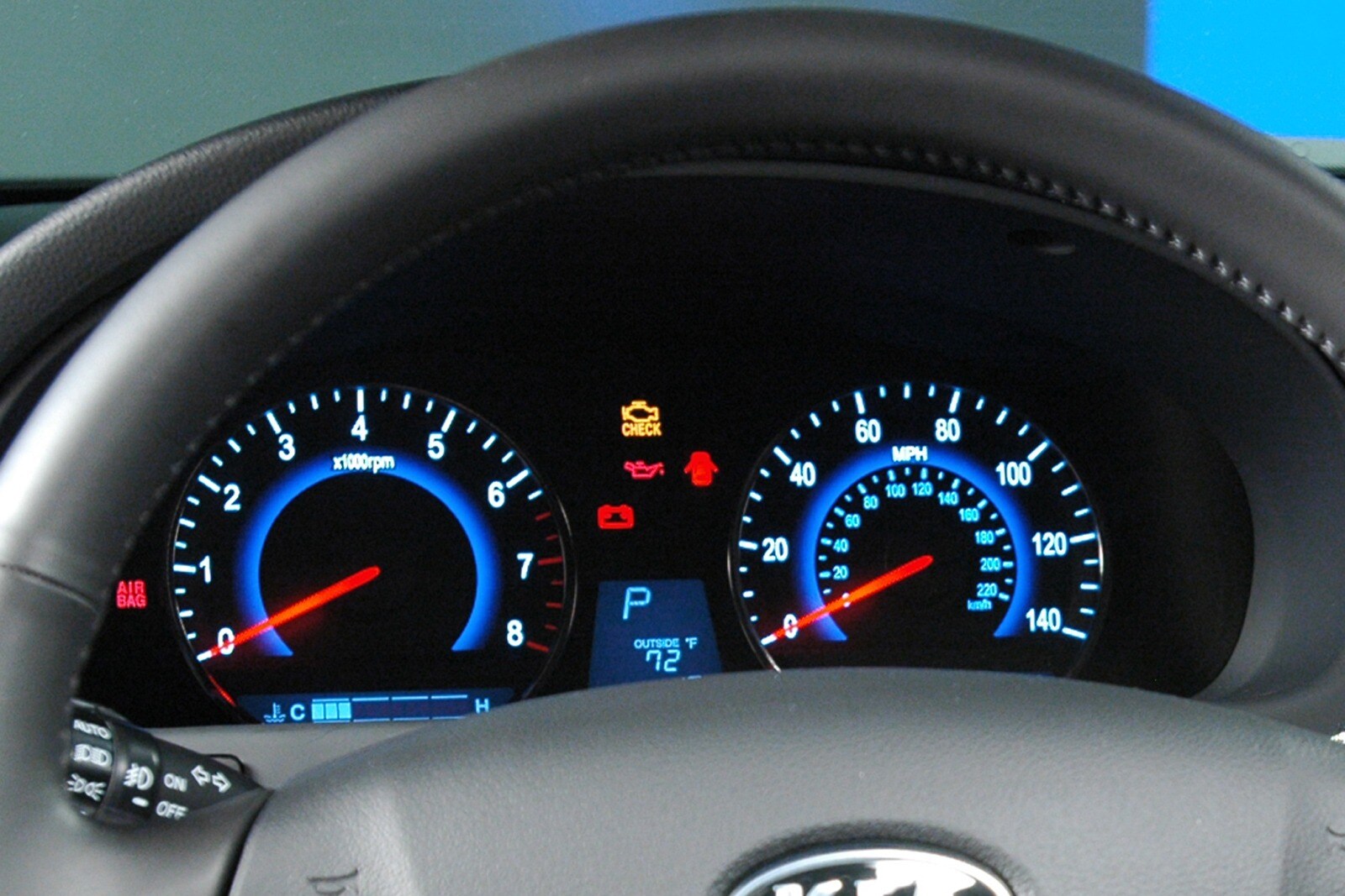 2007 Kia Optima interior G