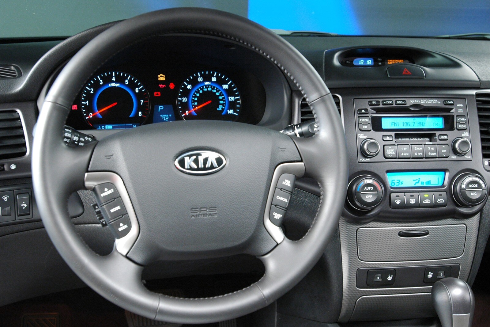 2007 Kia Optima interior SWD