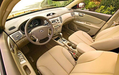 2008 Kia Optima interior I