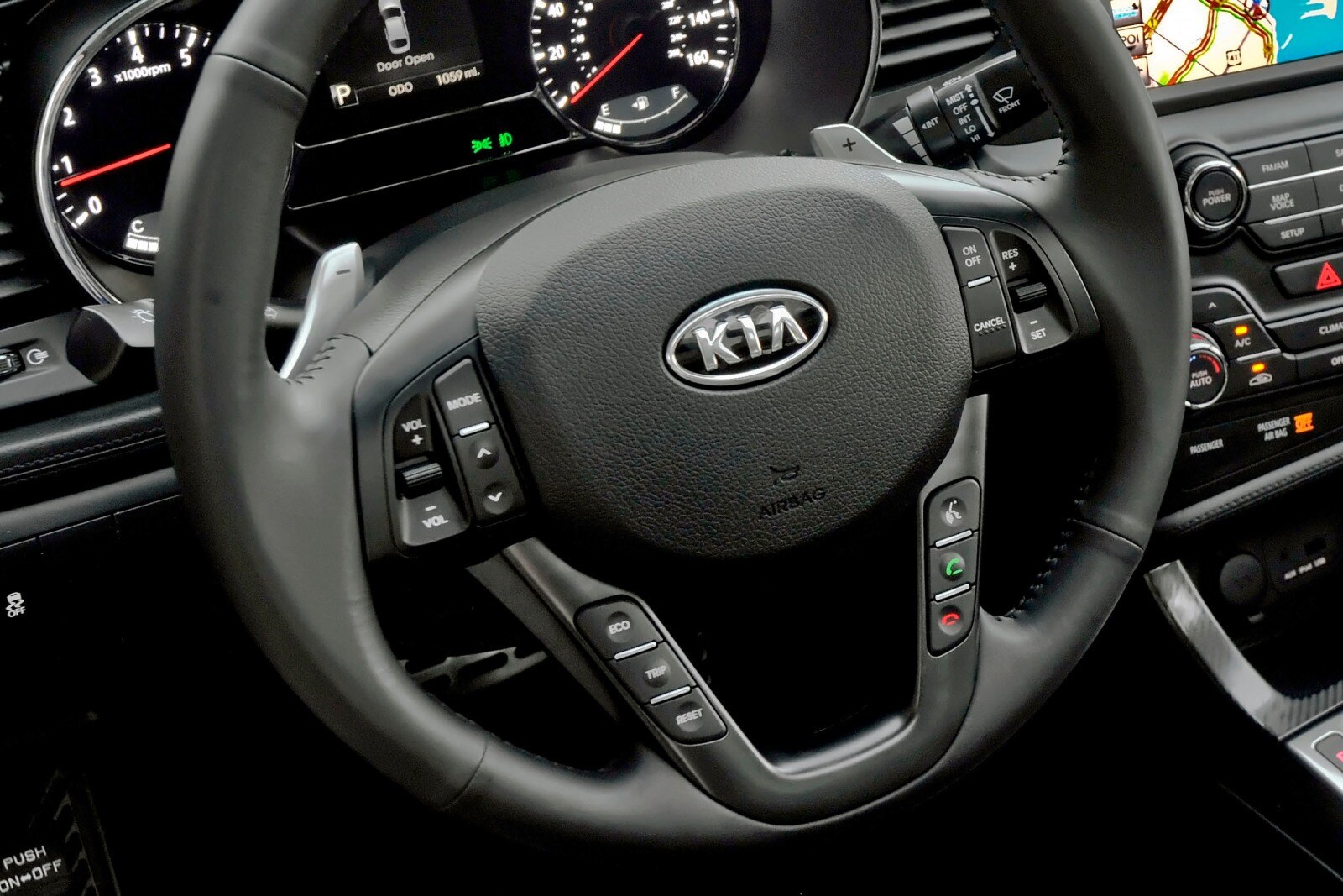 2013 Kia Optima interior SWD