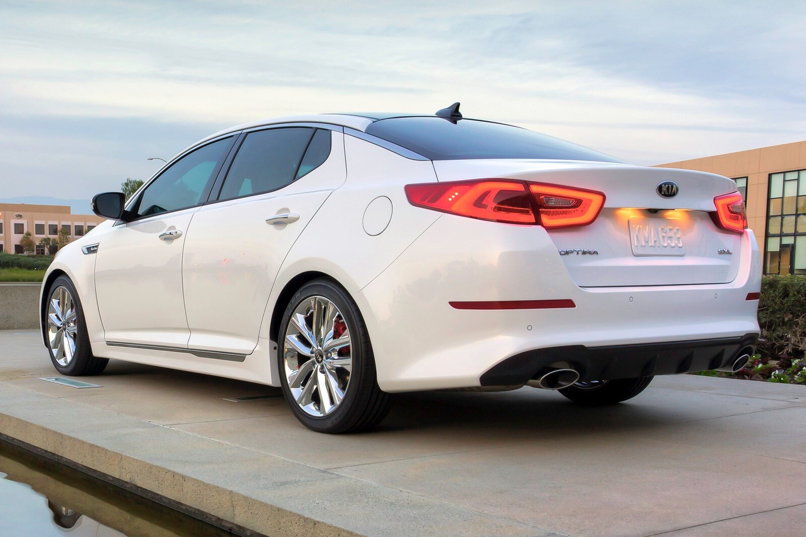 2015 Kia Optima exterior FQ