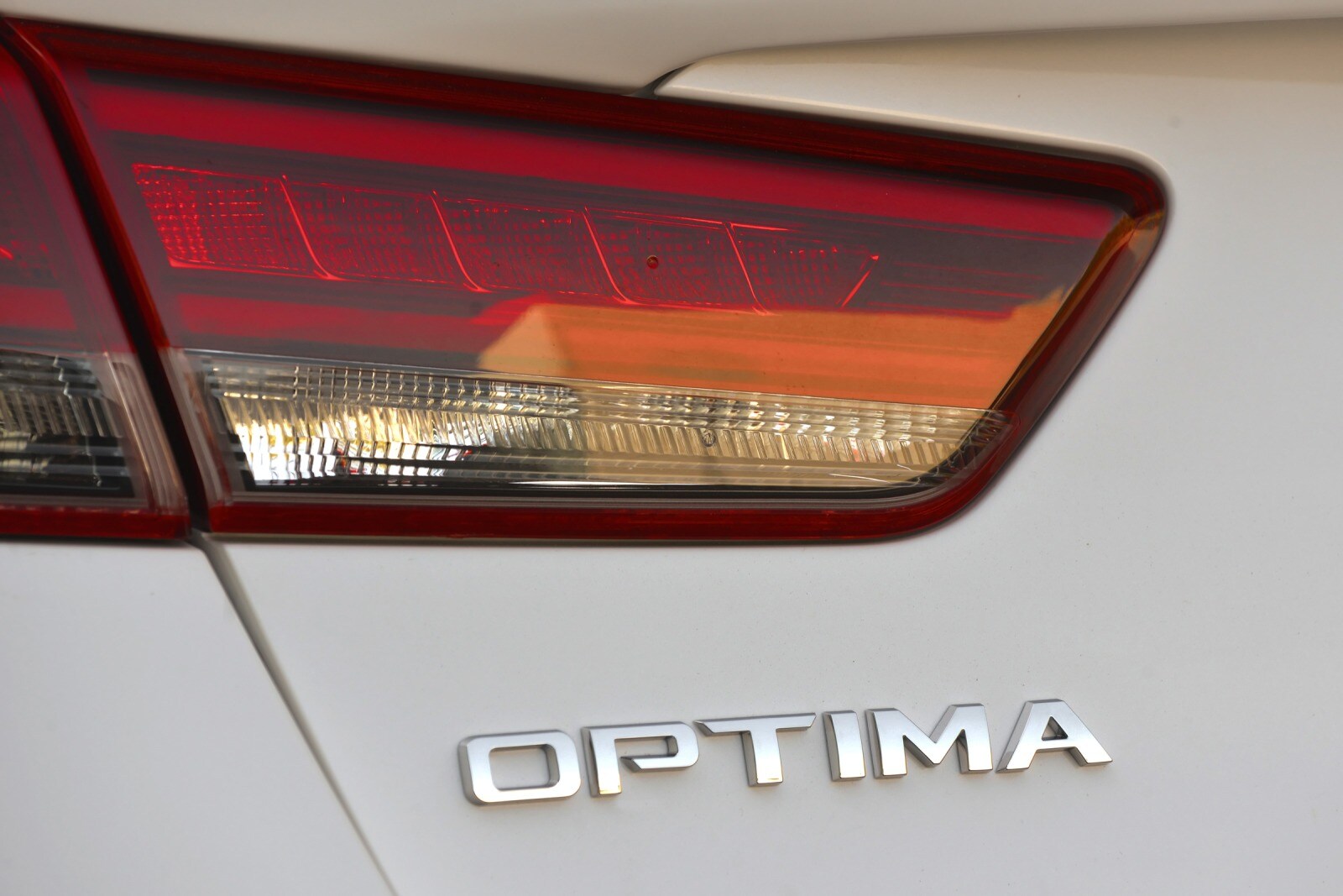 2017 Kia Optima exterior RBDG