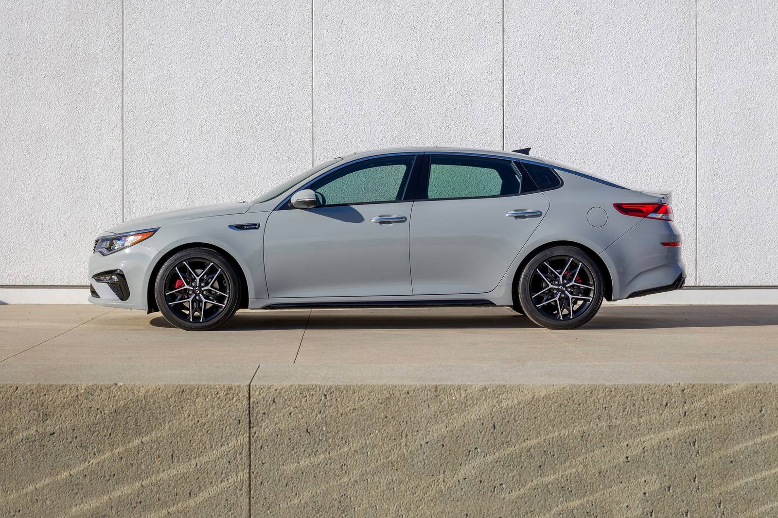 2019 Kia Optima performance