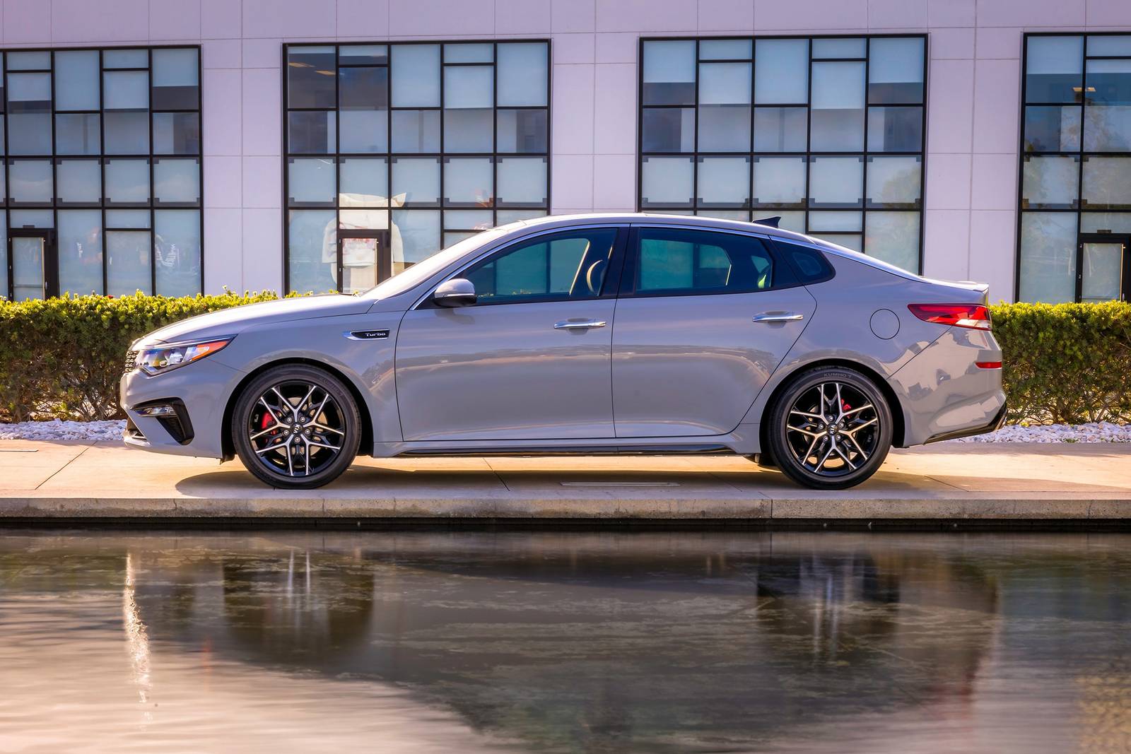 2020 Kia Optima performance