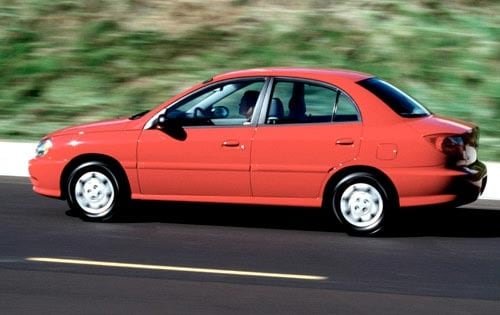 2002 Kia Rio Cinco 4dr Sedan