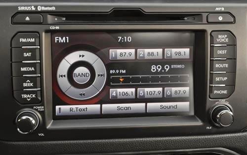 2012 Kia Rio front safety DETAIL