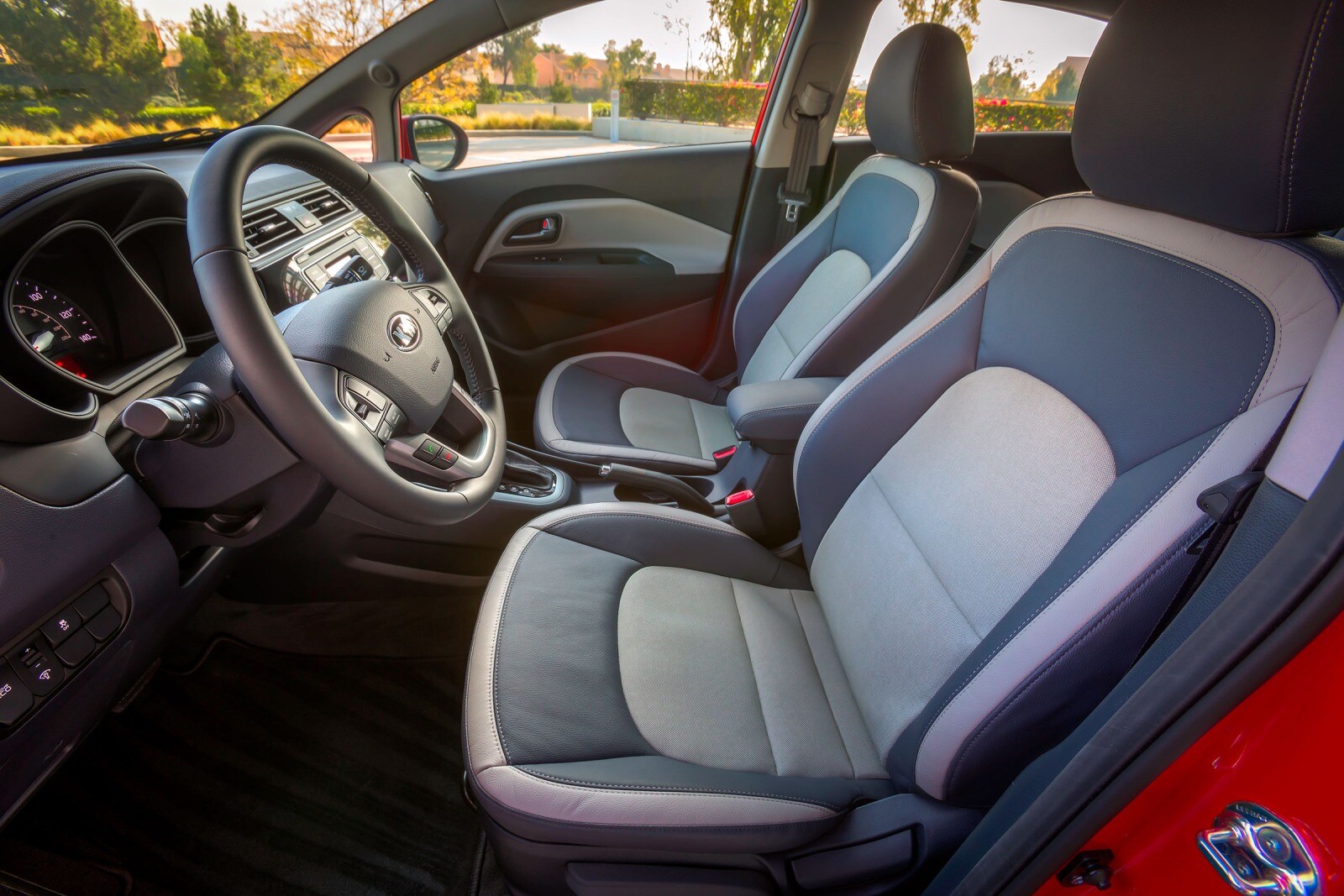2016 Kia Rio interior I