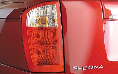 2006 Kia Sedona exterior FBDG