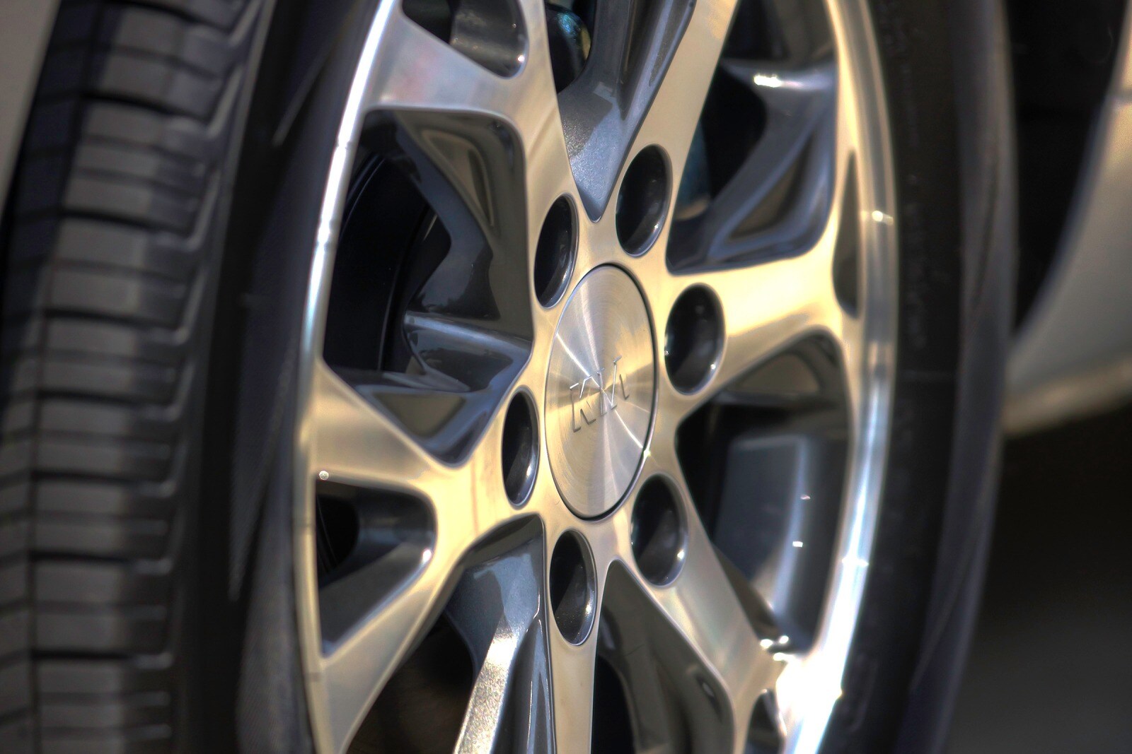 2014 Kia Sedona exterior W