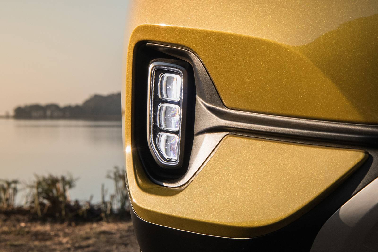 2021 Kia Seltos exterior FOG