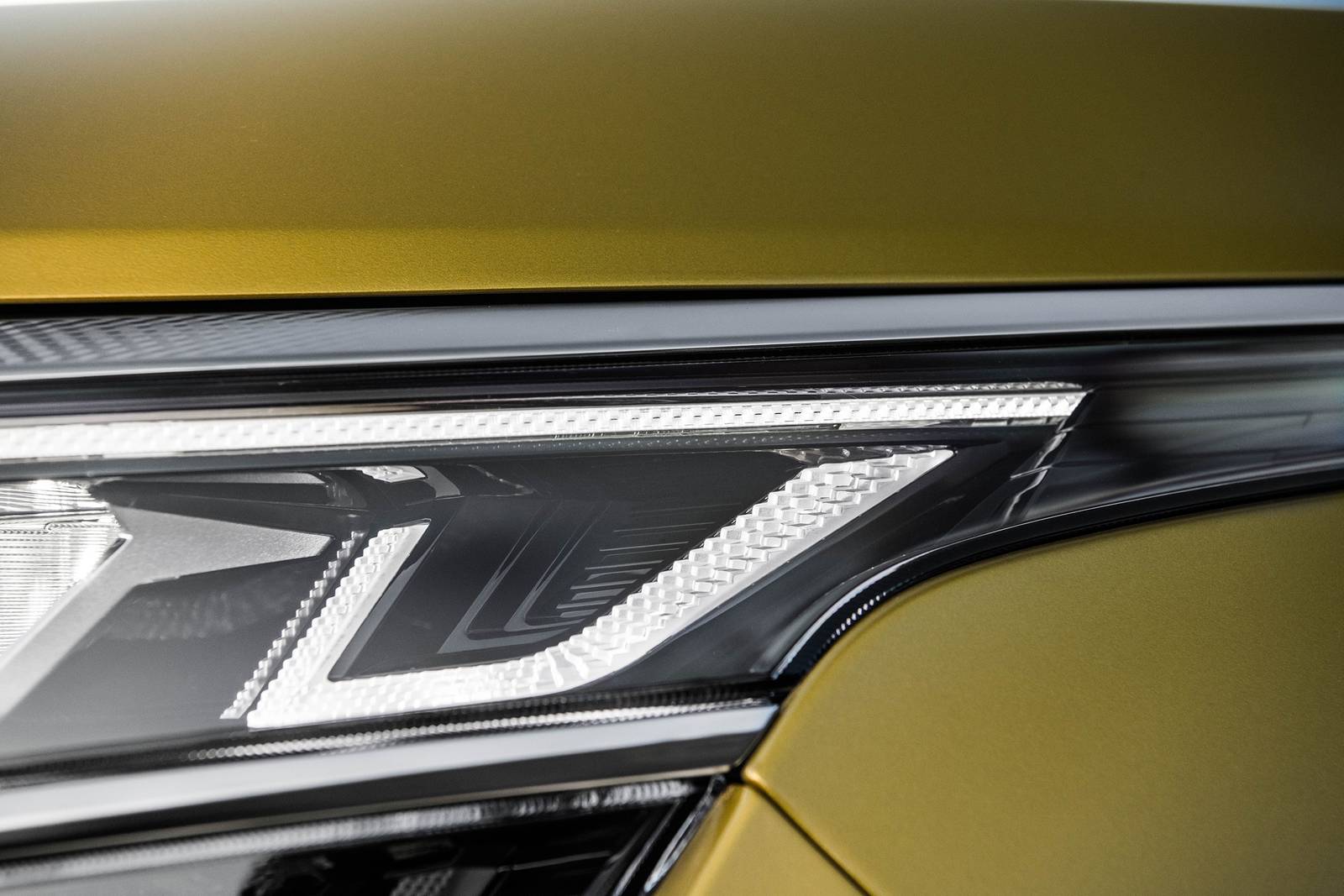 2021 Kia Seltos front safety EDETAIL