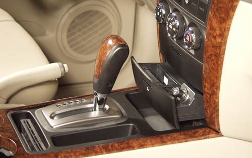 2003 Kia Sorento interior CC