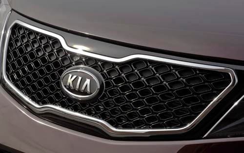 2011 Kia Sorento exterior FBDG