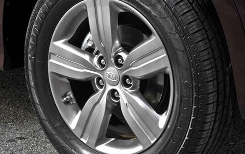 2011 Kia Sorento exterior W