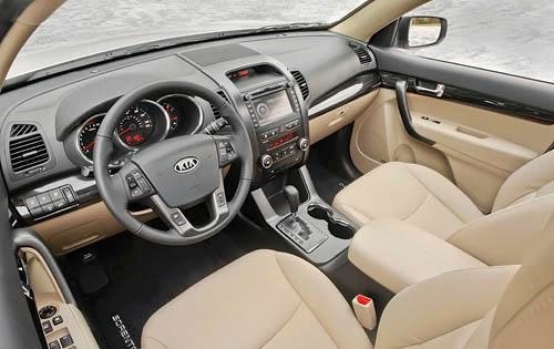 2012 Kia Sorento interior I