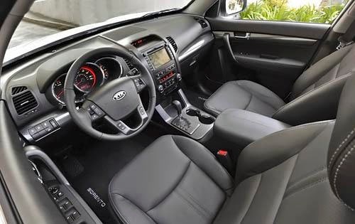 2012 Kia Sorento interior I
