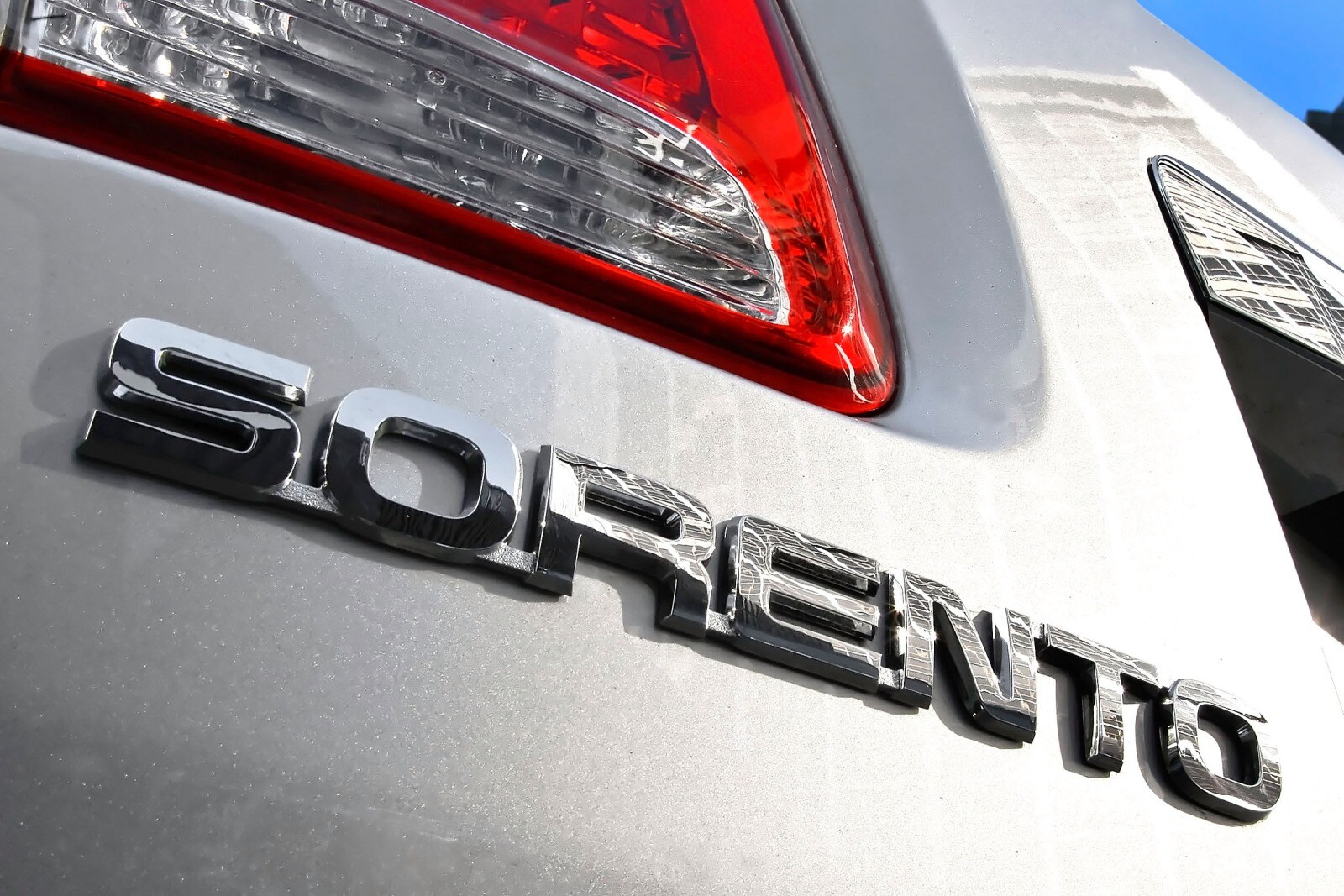 2013 Kia Sorento exterior RBDG