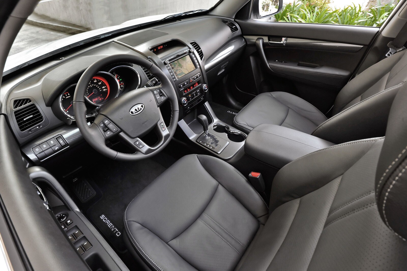 2013 Kia Sorento interior I