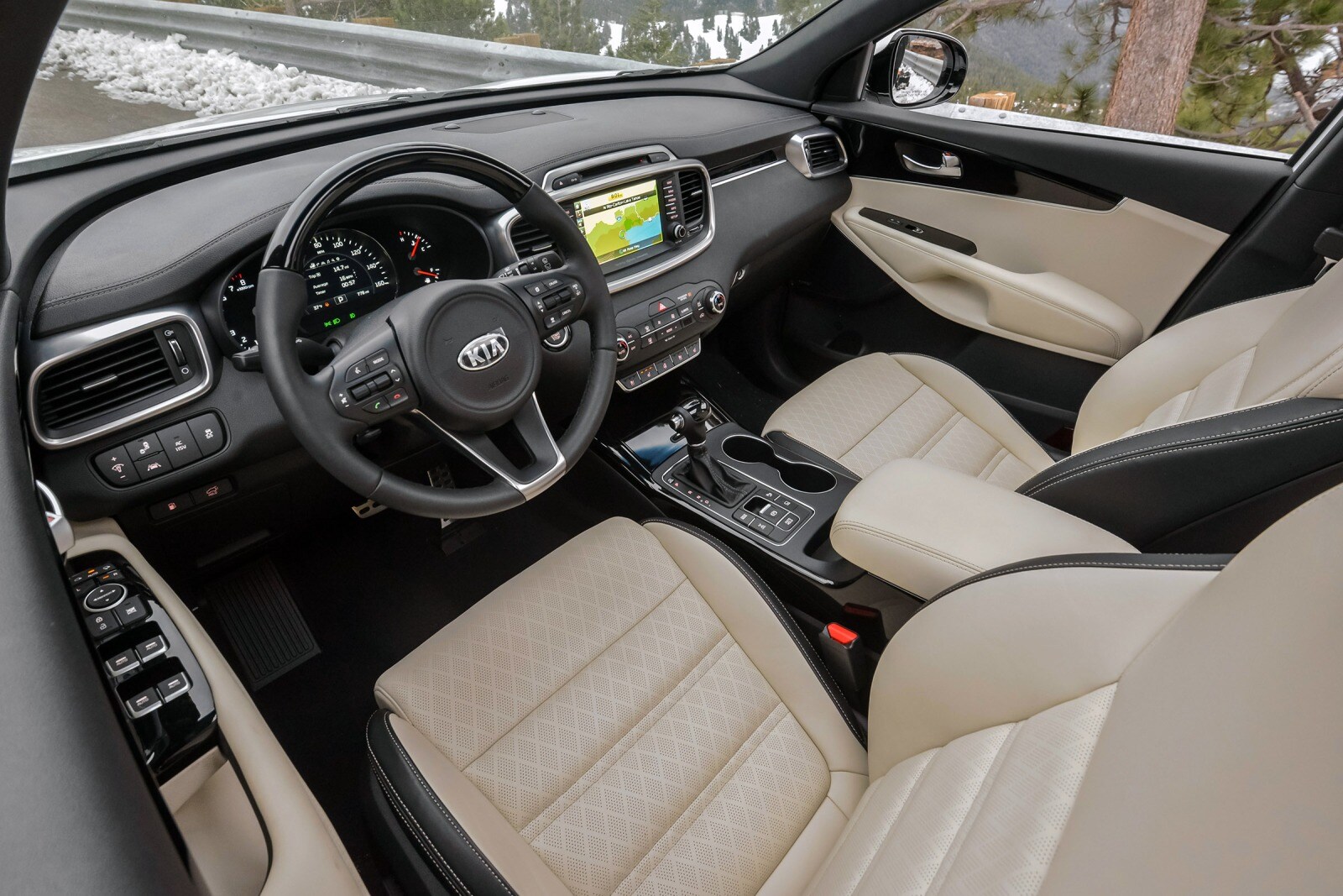 2018 Kia Sorento interior I