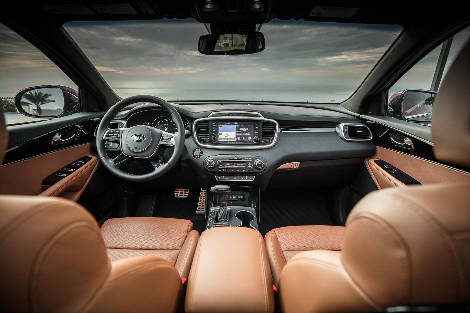 2019 Kia Sorento interior D