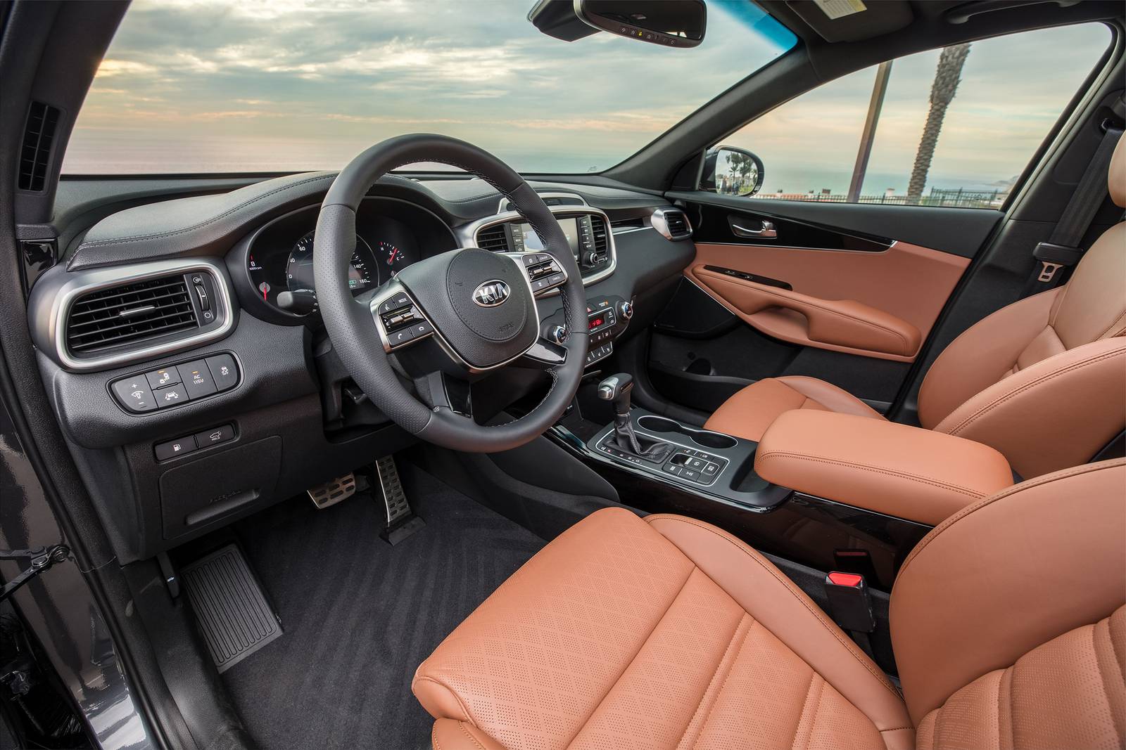 2019 Kia Sorento interior SWD