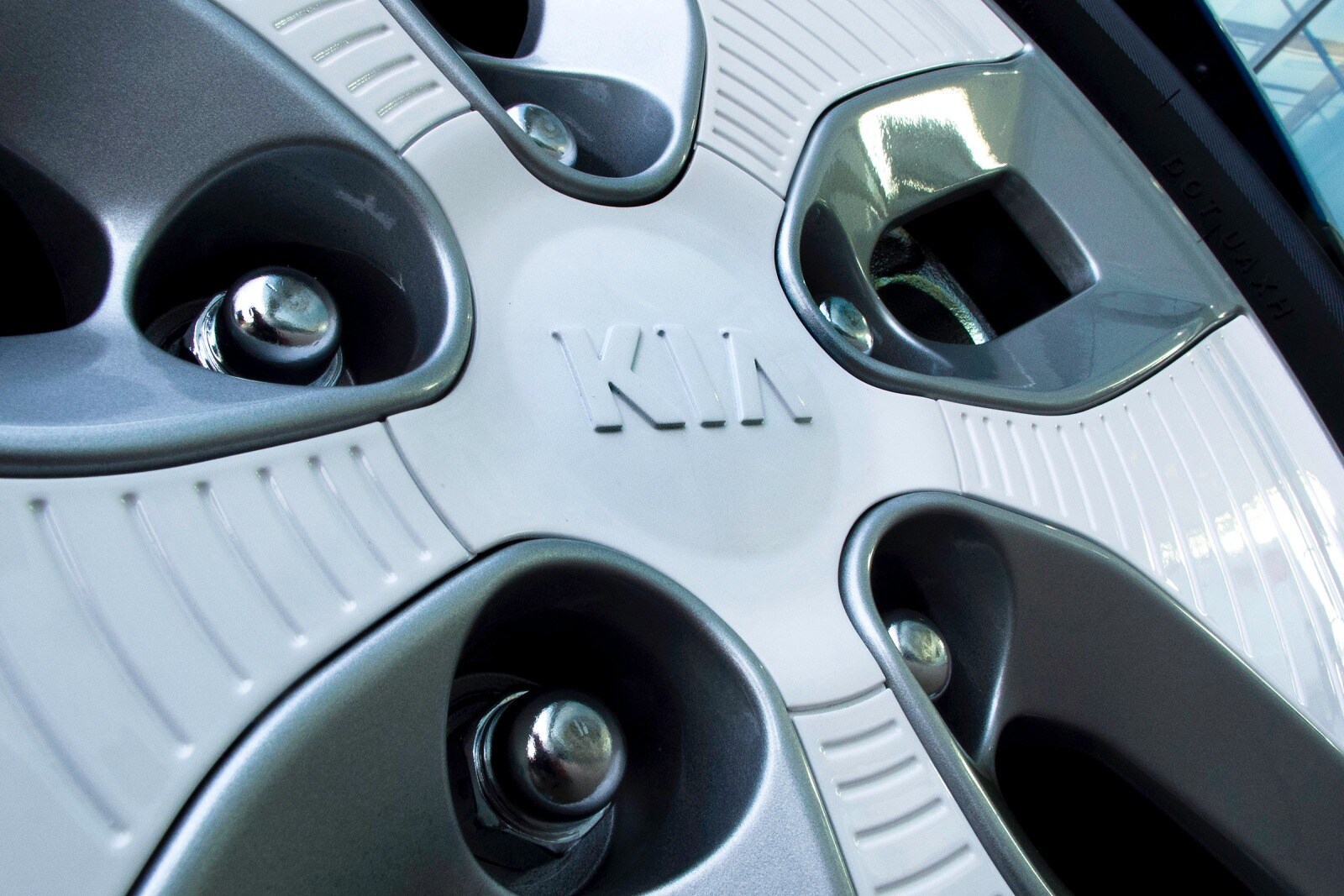 2016 Kia Soul EV — OEM photo 3