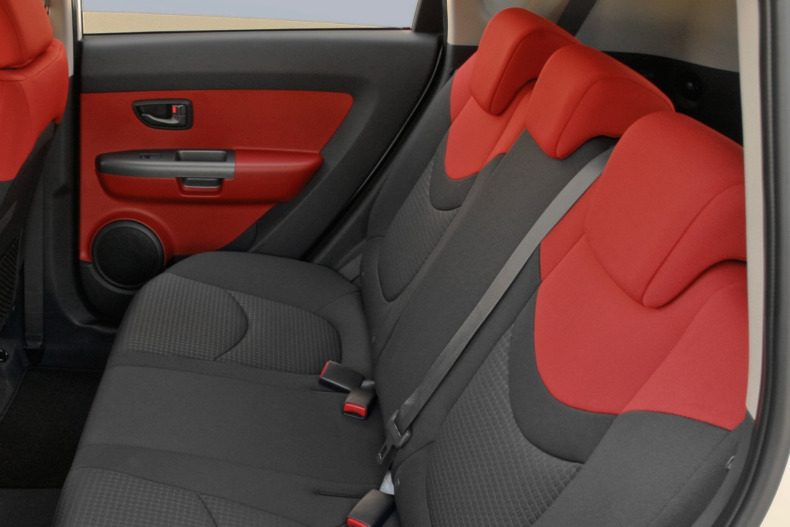 2010 Kia Soul interior RI
