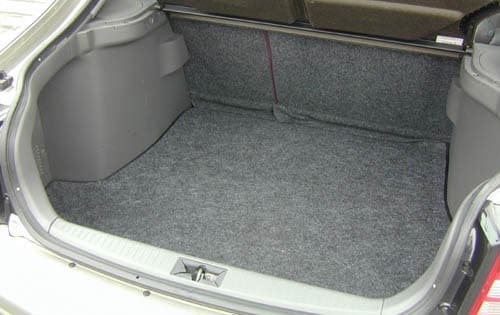2000 Kia Spectra interior CARGO